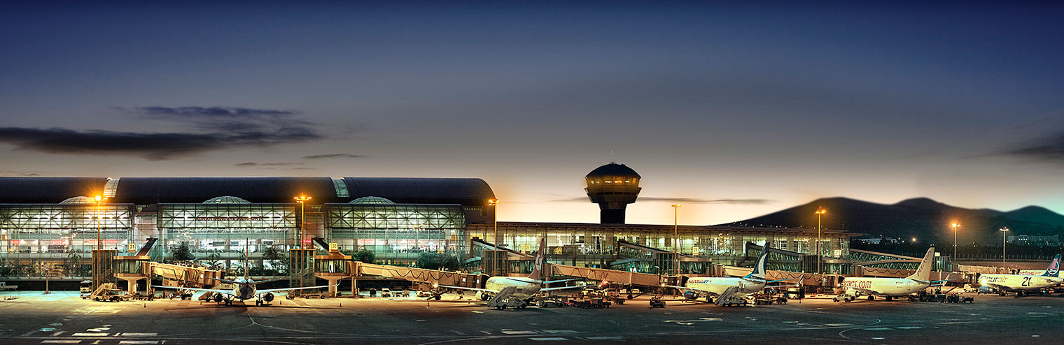 Adnan Menderes Flughafen | MatCAR Rental